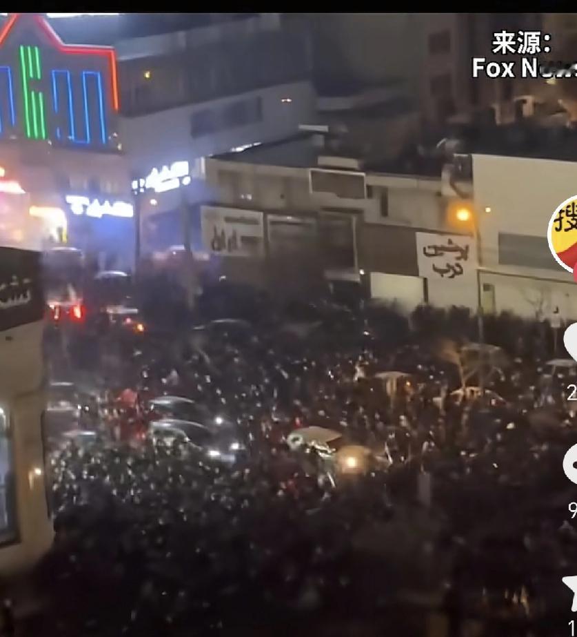 12条犀利短句易转发
 
1. 伊朗骚乱65人死亡！根源是美国制裁下的民生崩塌，