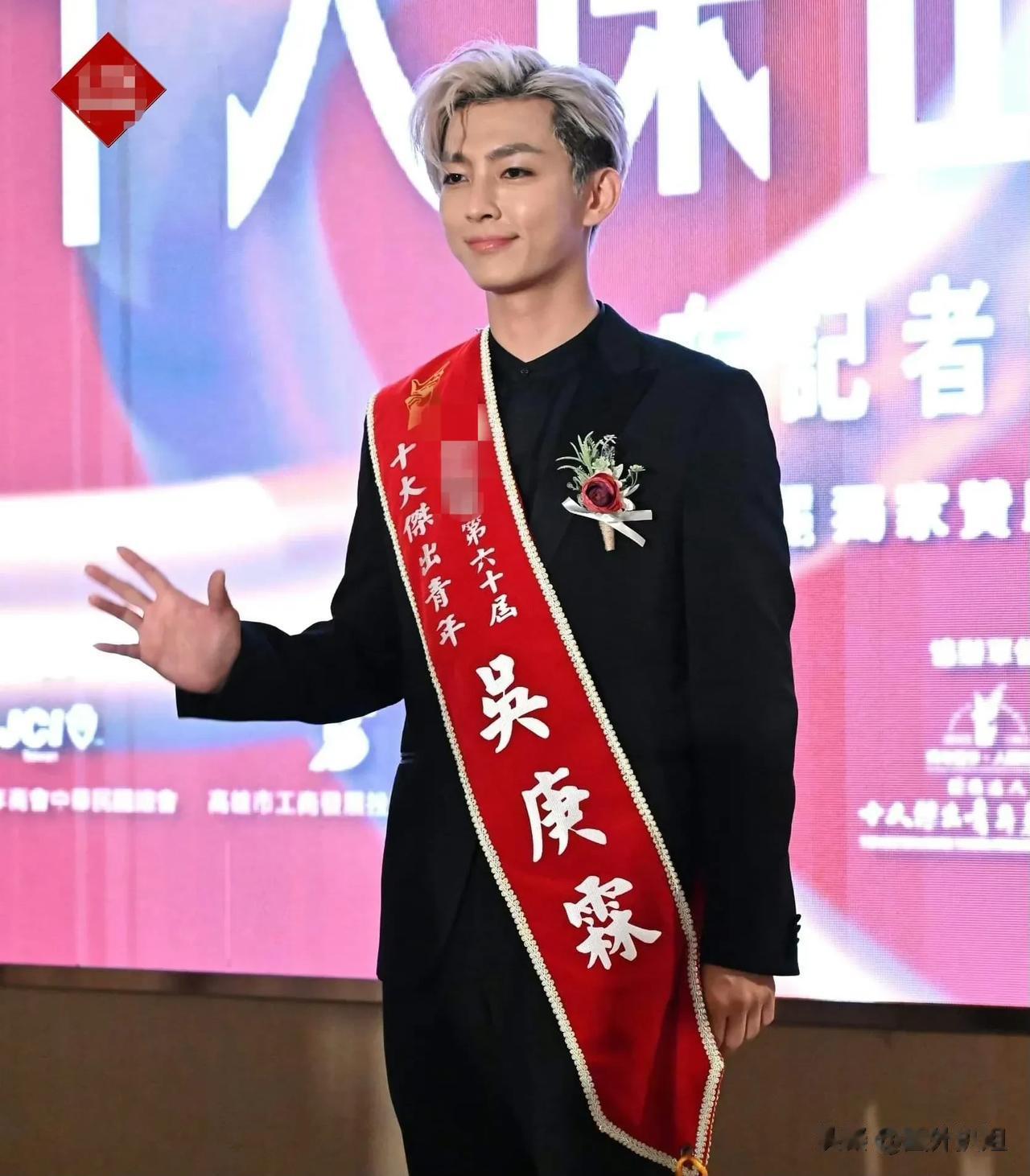 新歌被下架，称号被取消。炎亚纶，彻底凉凉了！

6月21日，据台媒报道，炎亚纶新