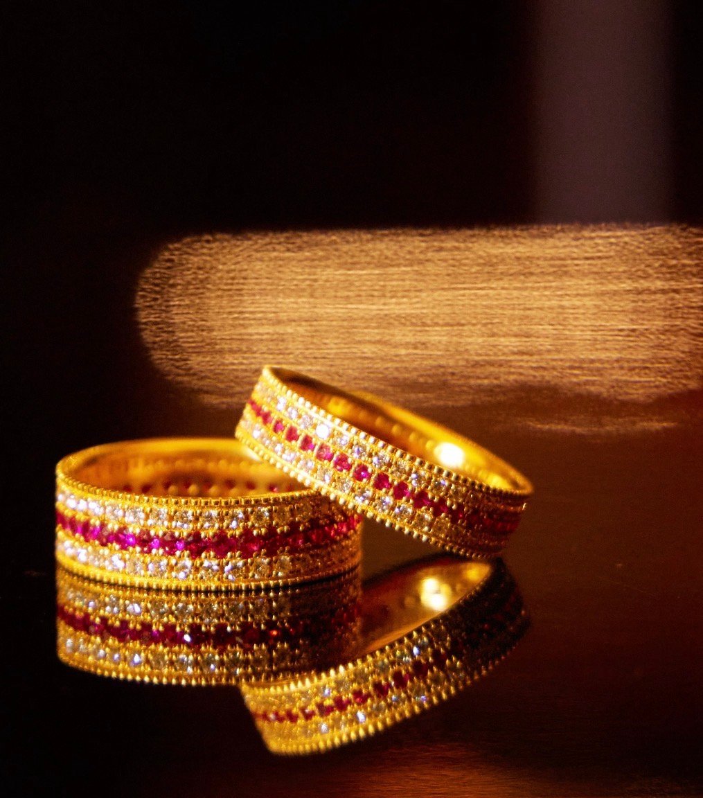 无痛攒金攻略低门槛攒下硬通货，不影响生活质量核心原则：拒绝大额投入、不盯复杂行情