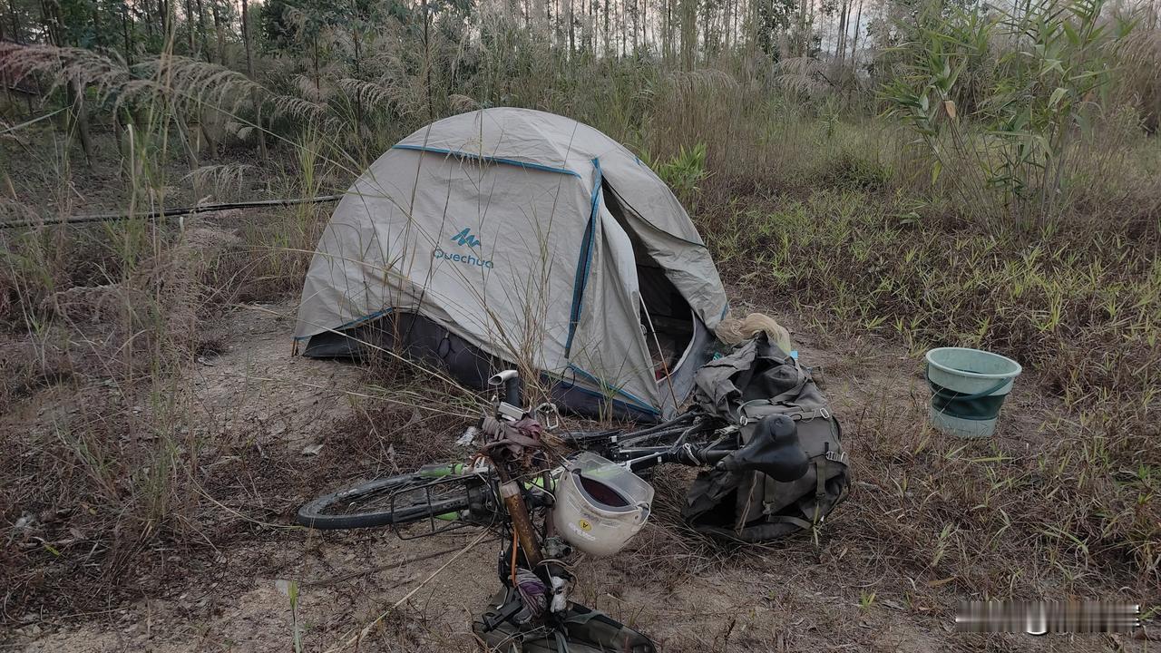 又一次短途骑行，假期最后一天，这轮冷空气最后一天。我也不知道这次走多少天。明天往