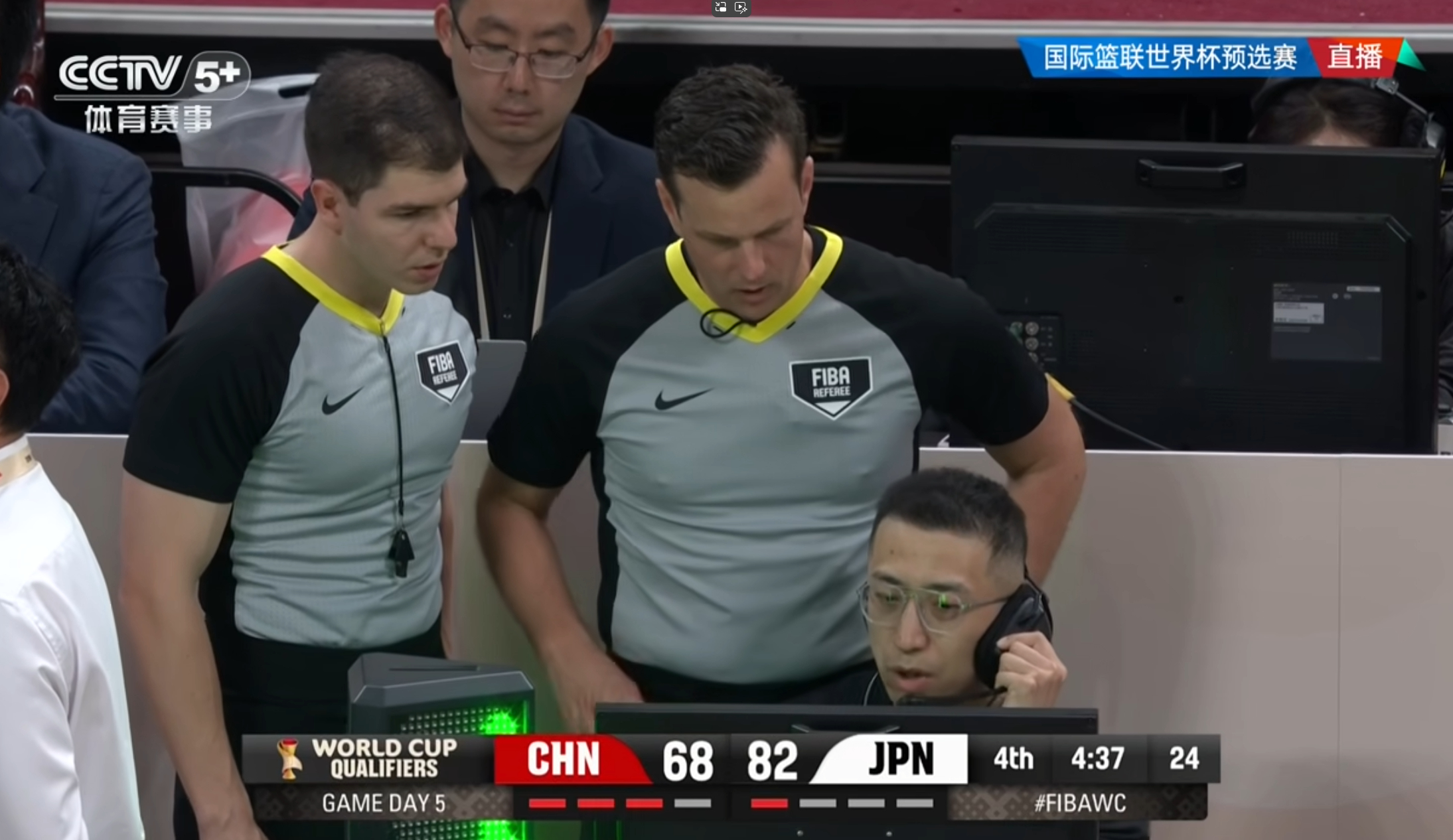 我真是发现了  亚锦赛的时候也是我好像一心想现在好起来了  我来看看篮球比赛  
