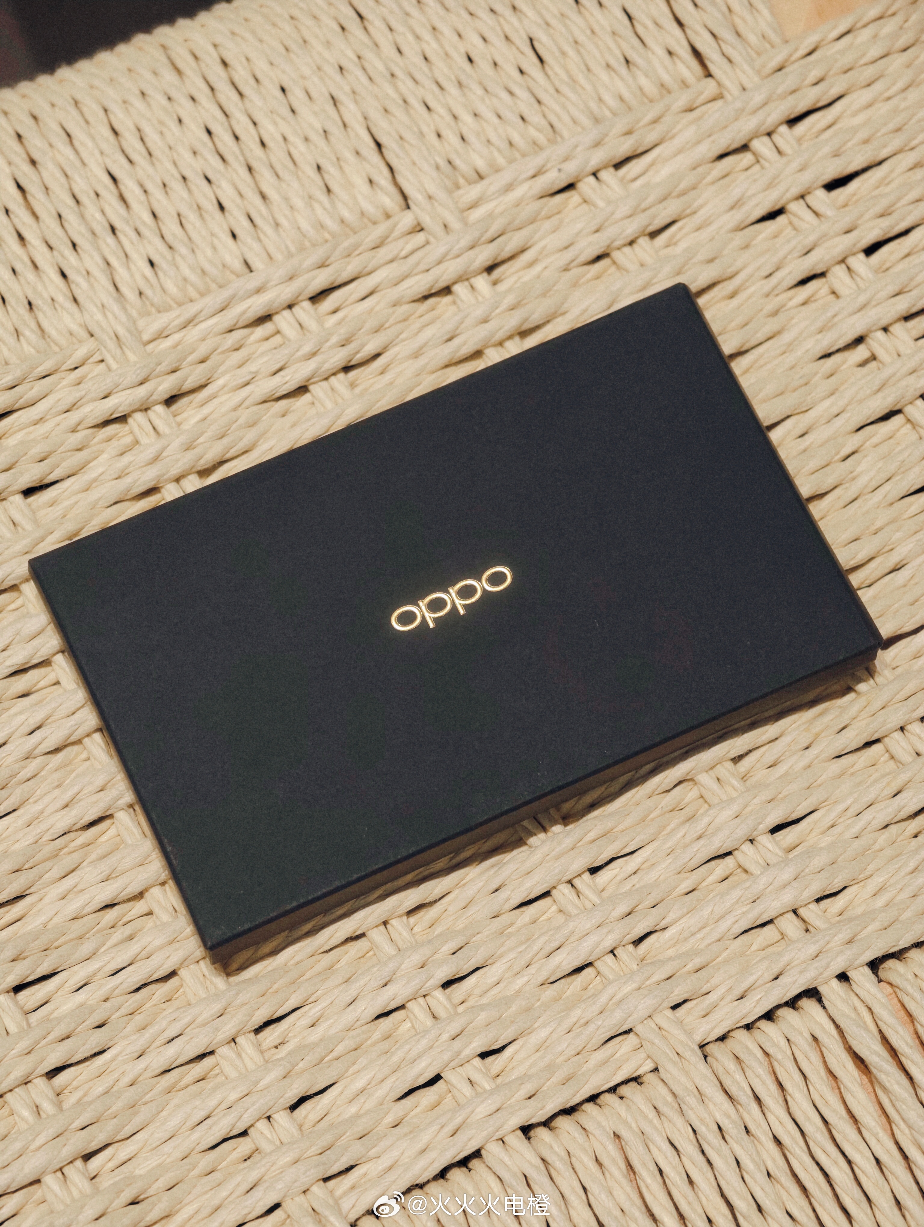 用OPPO Find X10系列留下那些真实的感动也留下鲜活的自己去拍去感受9月