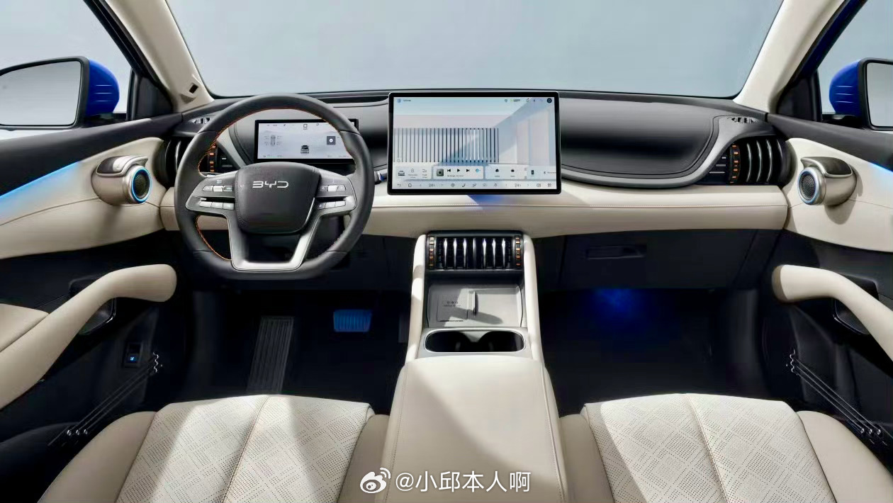 比亚迪ATTO 3 Evo英国上市比亚迪元PLUS海外版ATTO 3终于出升级款