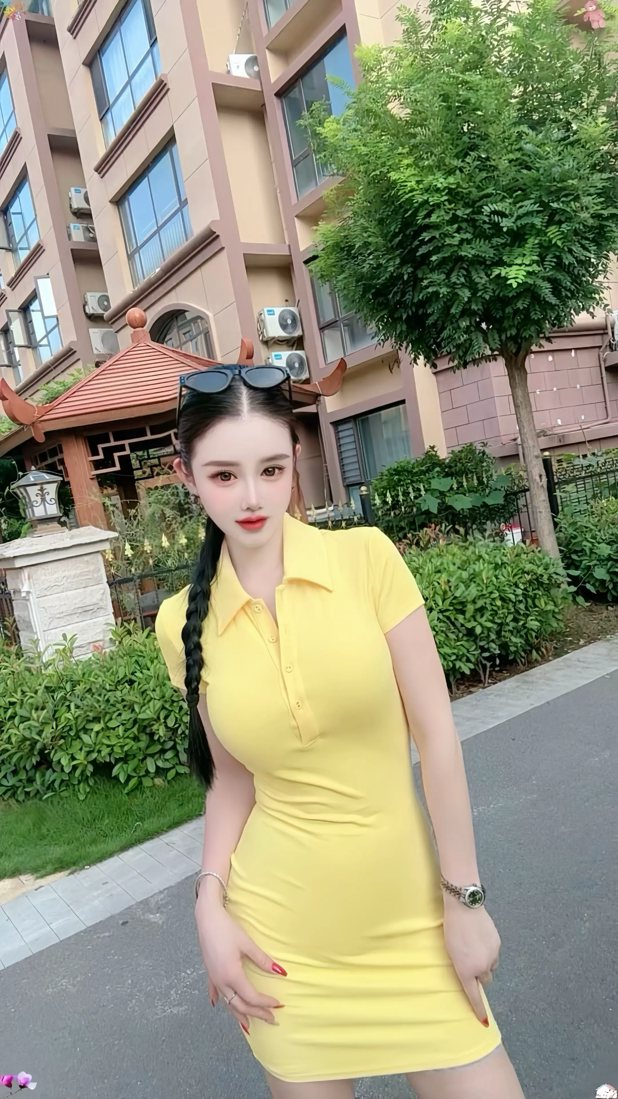 “旁观的时候，每个人都是智者，入局的时候，个个都是笨蛋..”