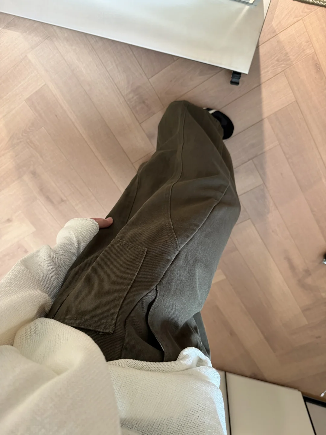 显臀型好看的工装裤，我真的第一次见
