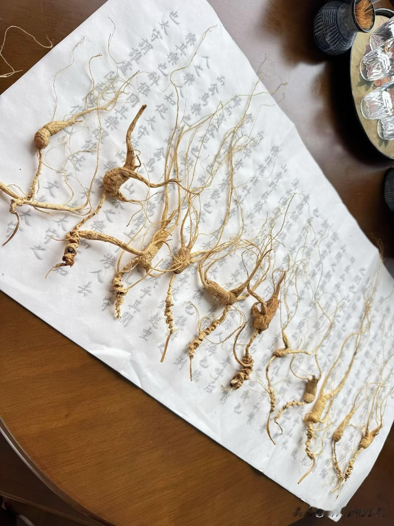 人参水泡多了喝不完？隔夜后到底能不能喝？别再傻傻分不清，看这2点就够了！
   