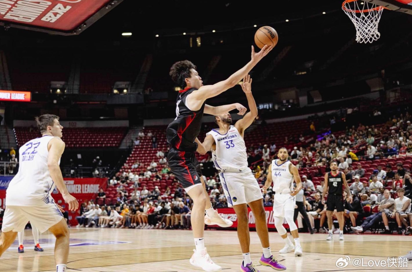 Shams：据ESPN消息人士透露，波特兰开拓者队因两年前在 2025 年NBA