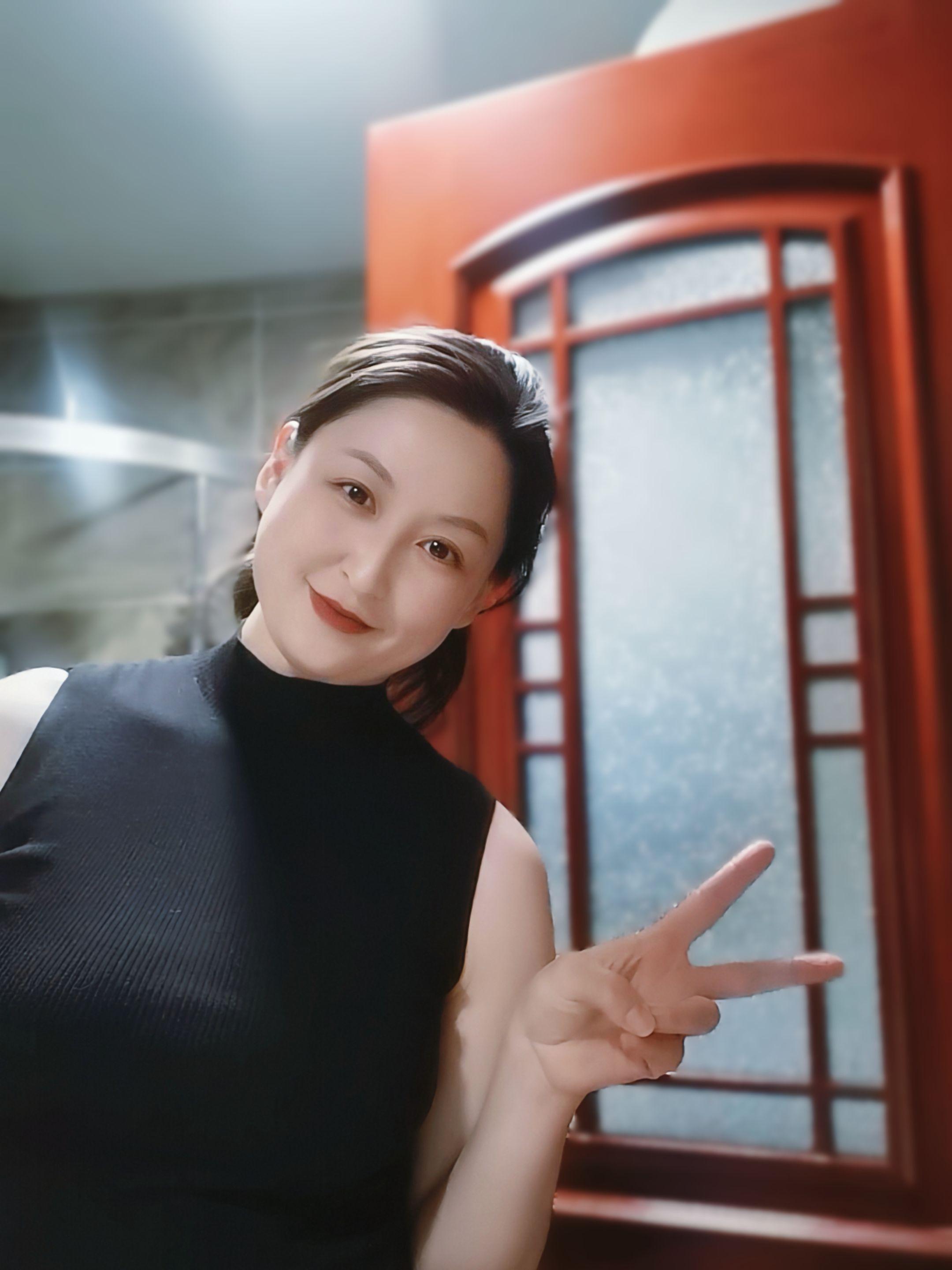 自拍会使人变得美丽