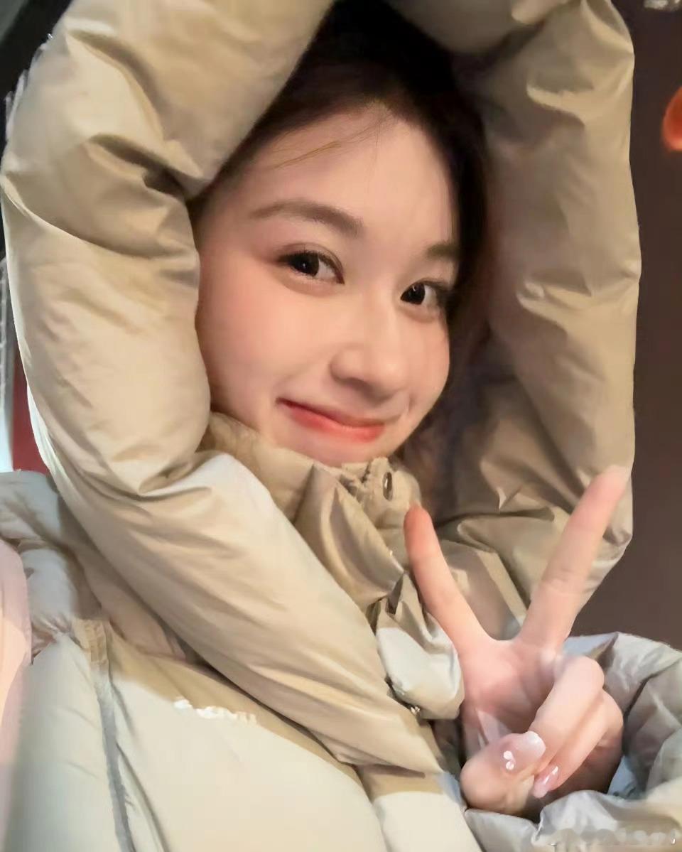 生活手记“如果错过清晨的阳光，还有傍晚的夕阳，只要有心，任何时候都不晚”。 