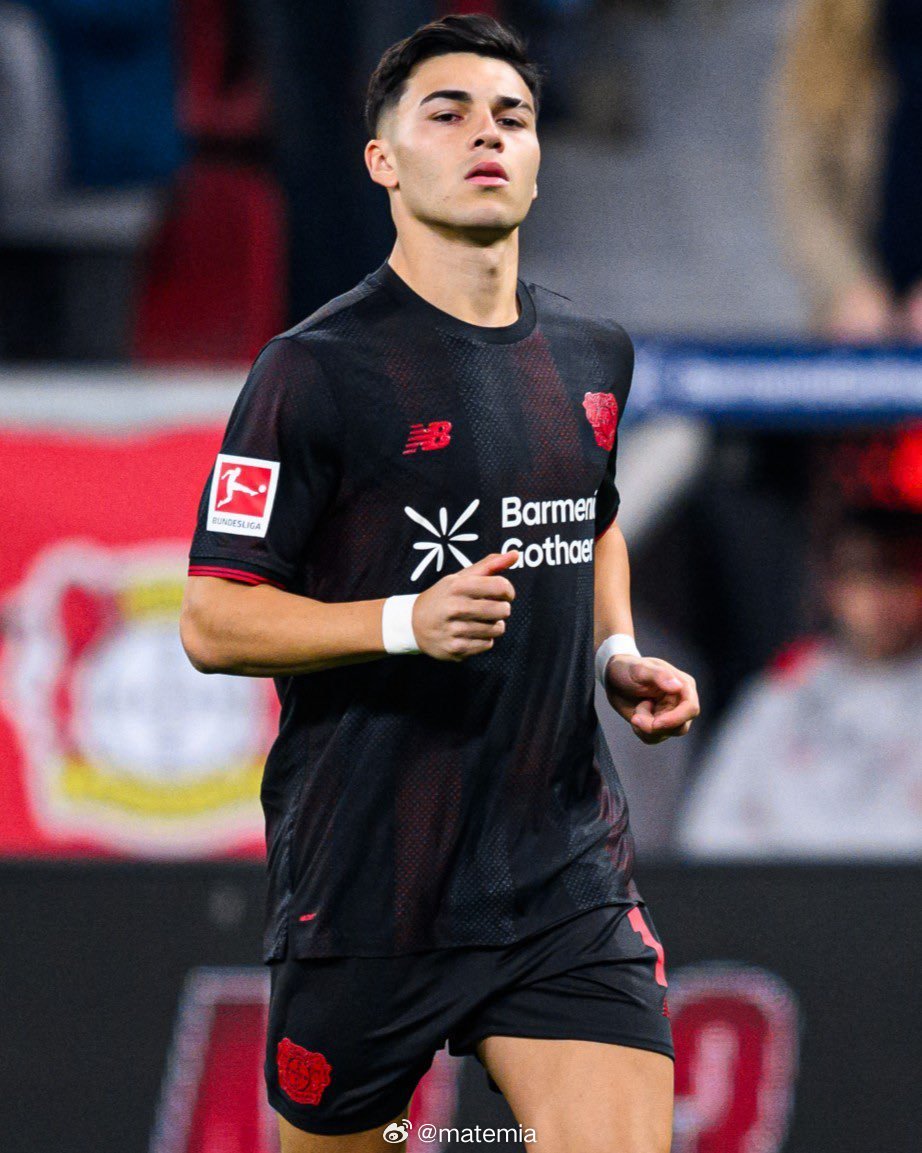 勒沃库森6比0海登海姆 🇩🇪 🇦🇷世青赛亚军、阿根廷U20前锋阿莱霍·萨