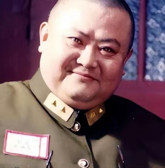 解放后，川军名将范绍增将七个妻子叫到身边，对她们说道“现在实行一夫一妻了，你们七