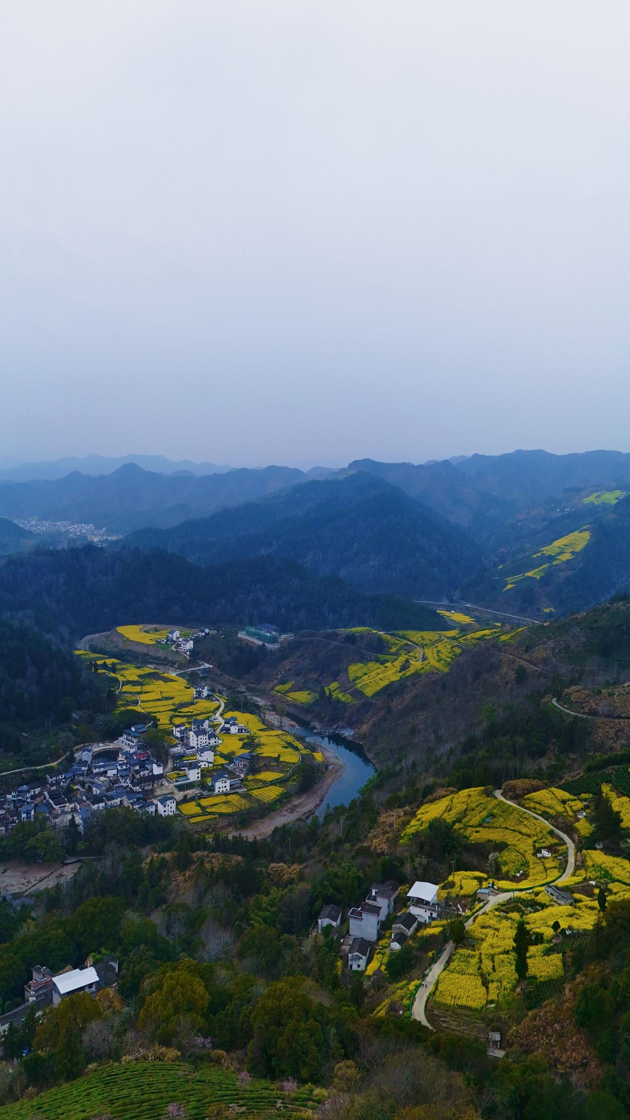 去了一趟石潭村，感觉蛮不错的，很遗憾的就是没有看到云海！