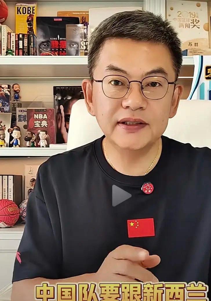 男篮打进亚洲杯四强，媒体人苏群再谈乔尔杰维奇，说了3个看法1、当初，大家对于乔尔