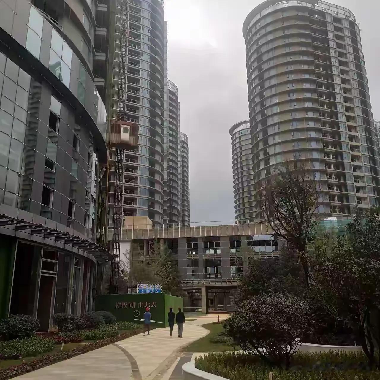 北市区北京路上的江东永和府，江东地产昆明住宅的收官之作，这个房子真的是跟广州的鹏