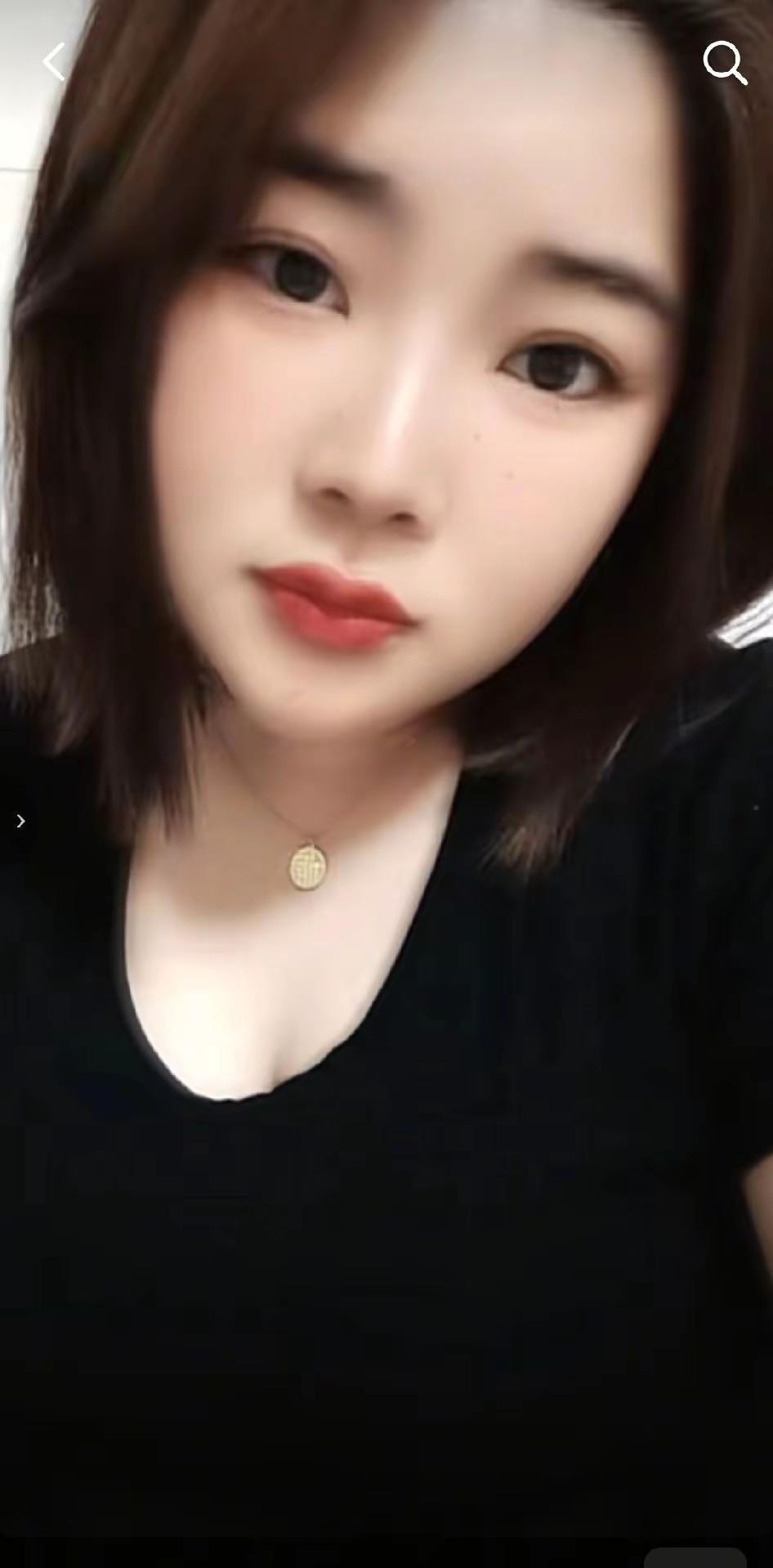 人因不惜而散心因不真而凉 人生   一半清醒，一半释然0爱你的人生怕给你的不够多