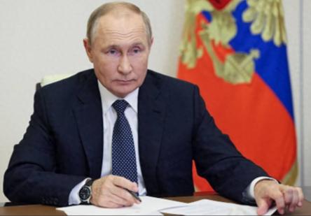 俄罗斯三次警告日本后，中方收到绍伊古的请柬，普京还刻意安排时间，想要亲自为中俄安