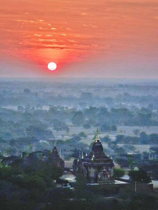 曼德勒地震，缅甸这几年真是……庆幸曾去过😹