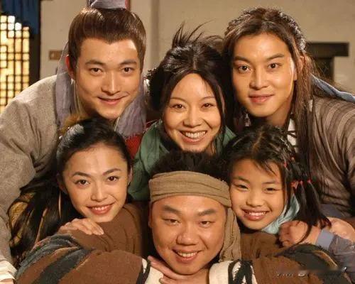 《武林外传》
二十年快得很，弹指一挥间！
永远的下饭神剧，谢谢你陪伴我这么多年酸