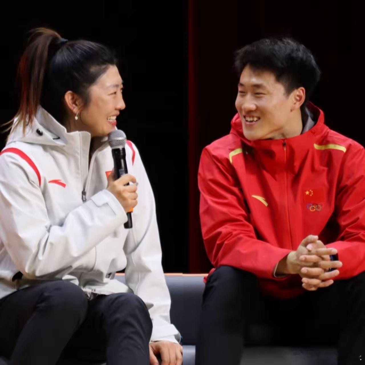 不止王心迪没有想到，就连徐梦桃也没想到，时隔26年，在冬奥会的赛场上，俩人竟然成