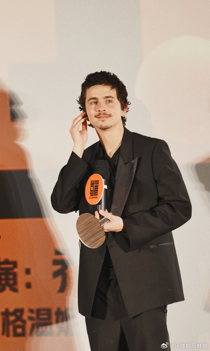 甜茶苦练买票发音上场就忘 谁懂啊！临时抱佛脚学外语，努力记、上场忘，甜茶这波完美