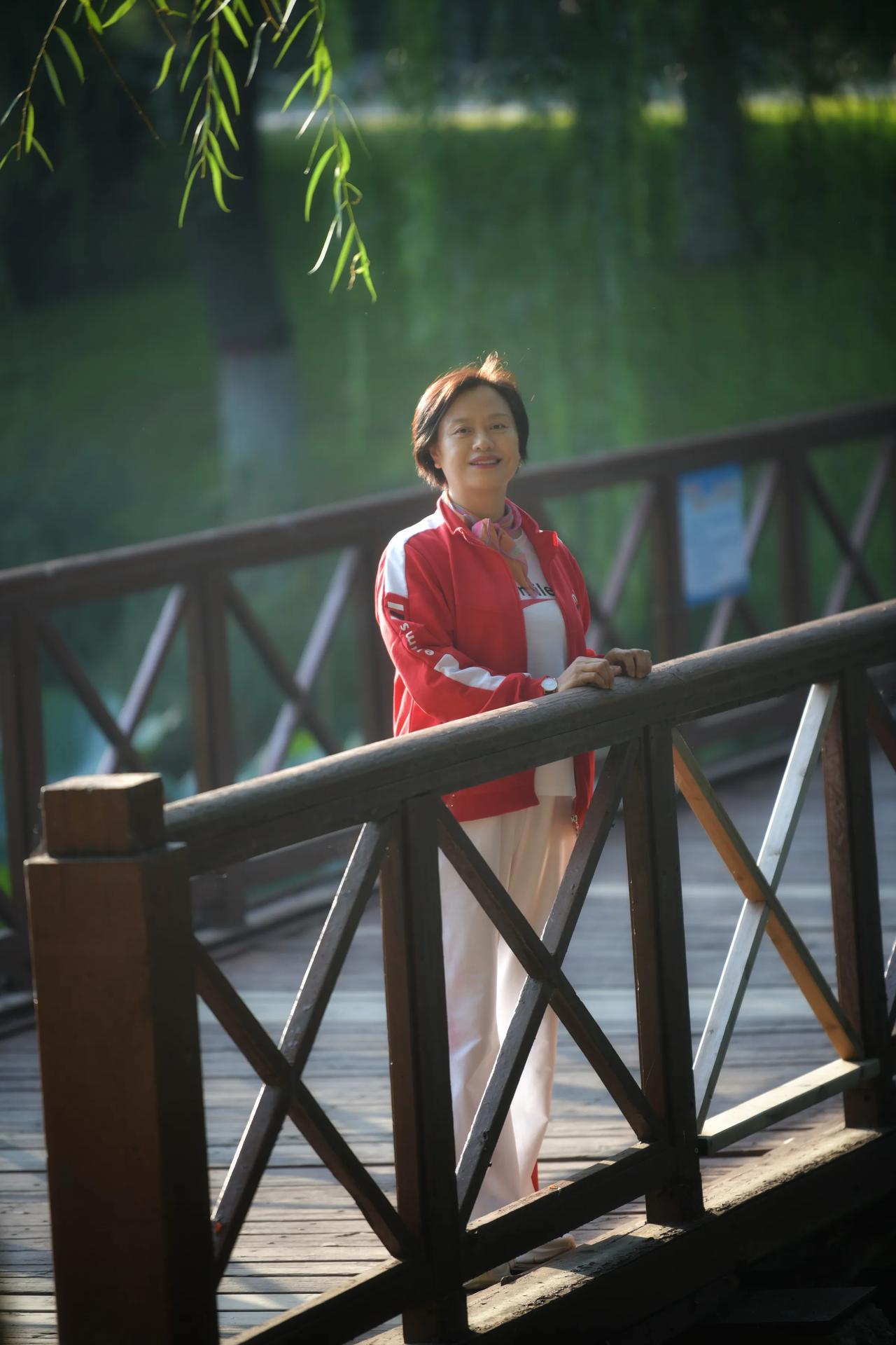 #随手拍一张风景照# 美好的清晨，美好的心情，拍摄于龙湖公园。#公园随手拍瞬间#
