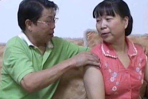 “这还是我老公吗？”2012年，湖北60岁老汉自从做了心脏移植手术后，和从前判若