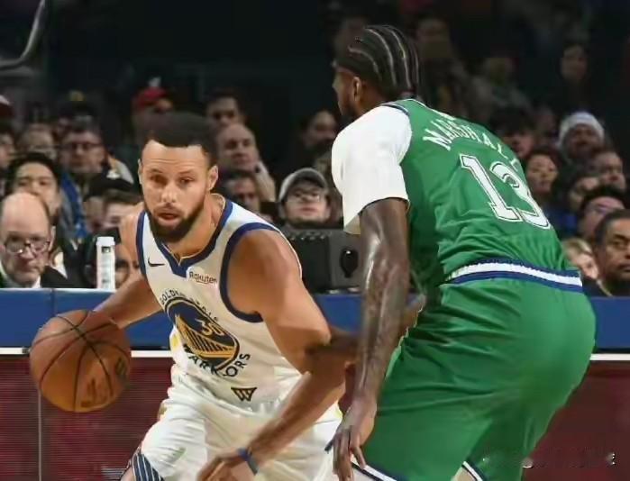 圣诞大战最新战况: 勇士126:116胜独行侠， 5人最开心:
 
一， 赢球+