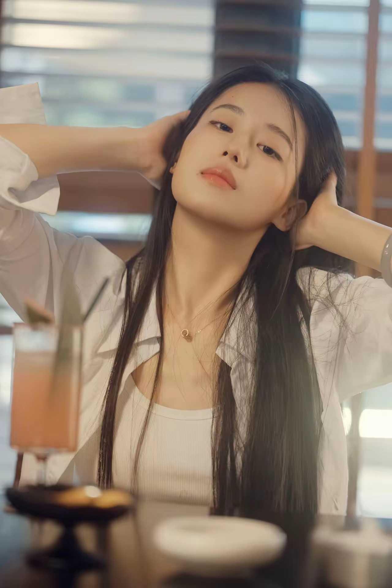 快聊聊你的女神是谁啊！