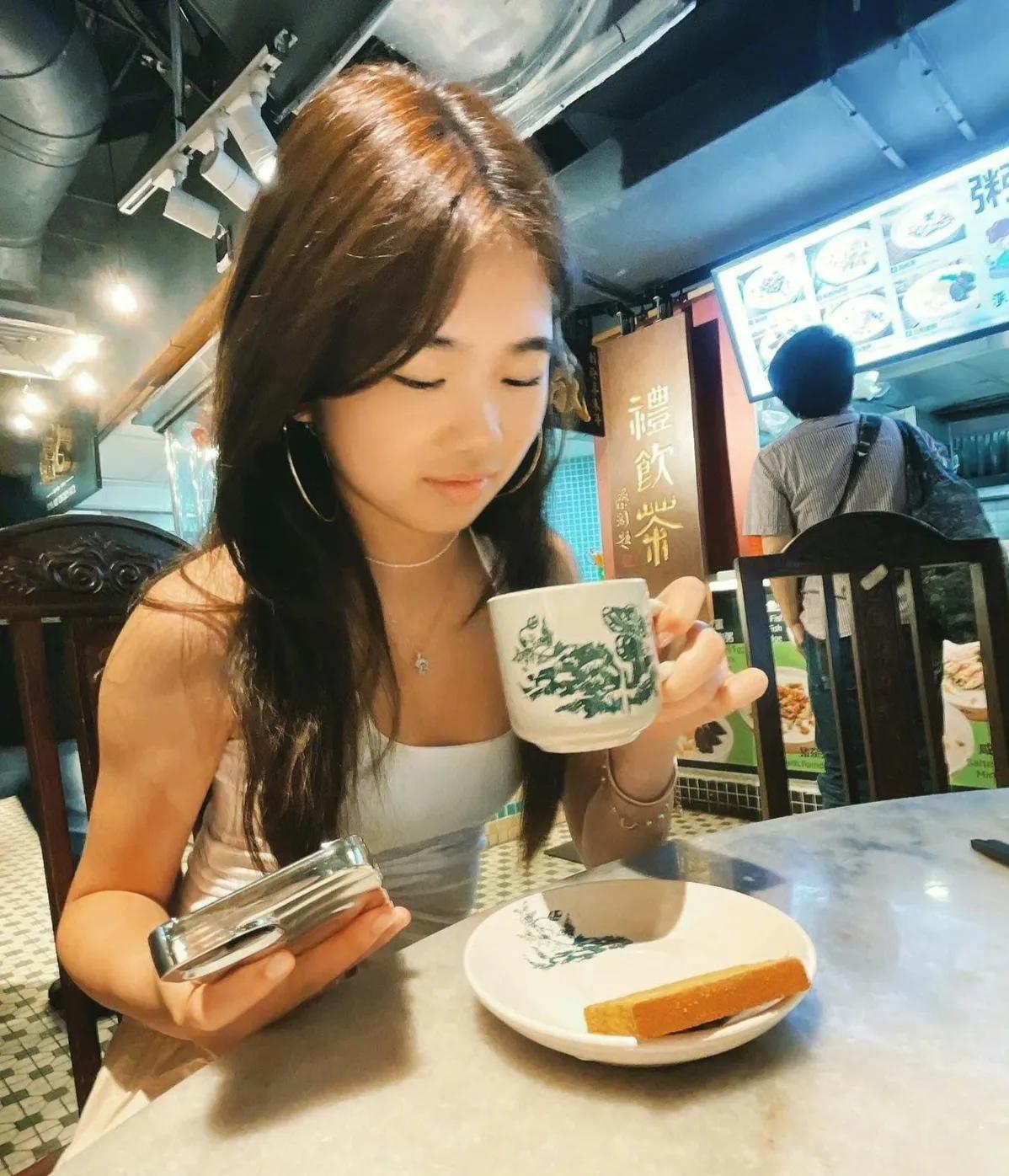 曹格女儿，真的没想到！

9月25日，曹格13岁的女儿Grace，突然因为一组照