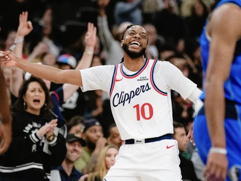 科尔：加兰和库里风格相似，既能三分线外开火又能撕裂禁区
04月15日讯，在NBA