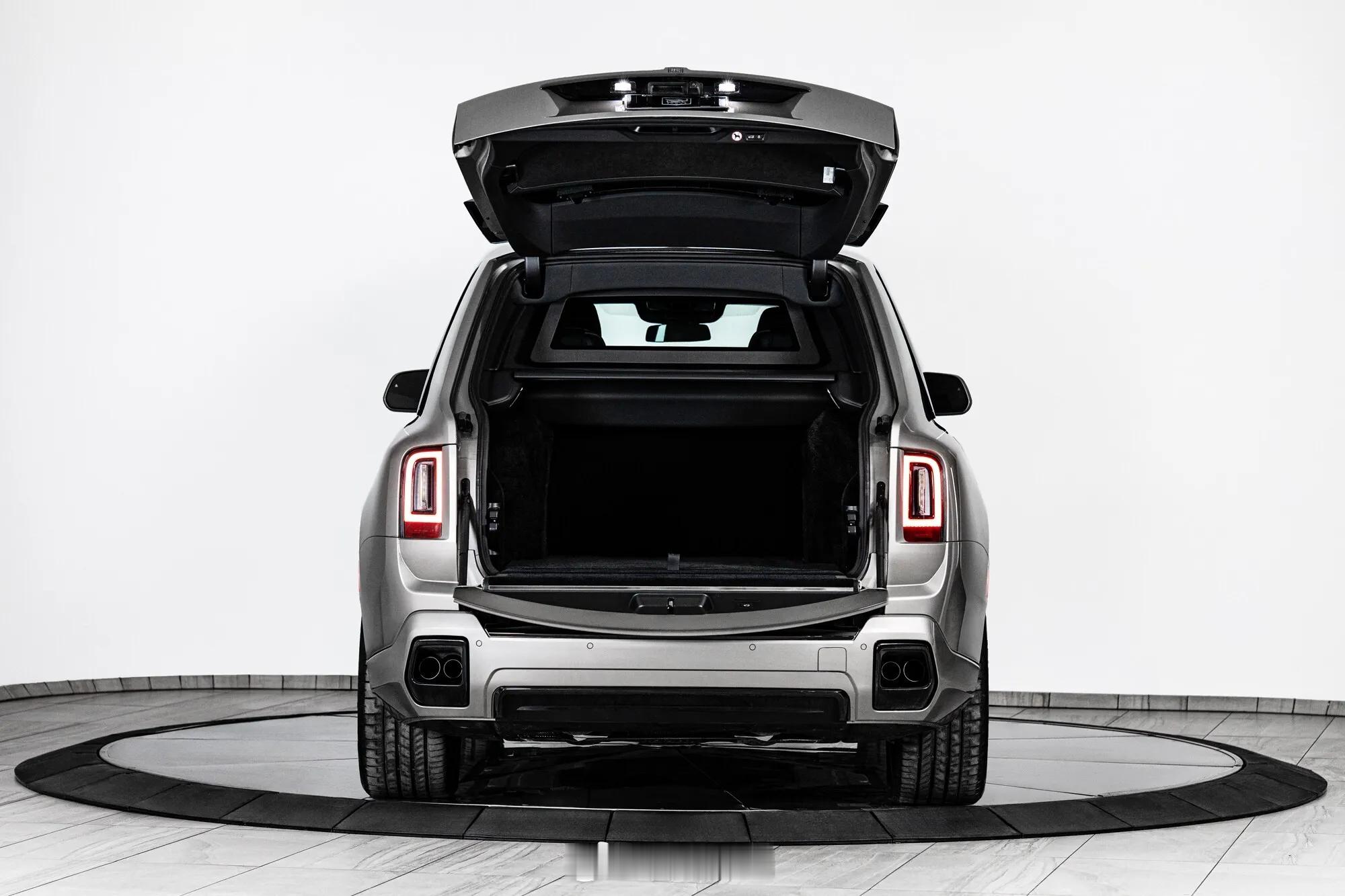 劳斯莱斯库里南防弹版 加拿大防弹改装厂Inkas打造的隐形防弹版劳斯莱斯库里南，