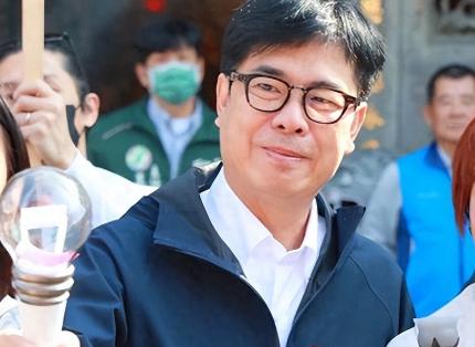 台北市长蒋万安、桃园市长张善政、高雄市长陈其迈今（10）日同台出席活动，由于年底