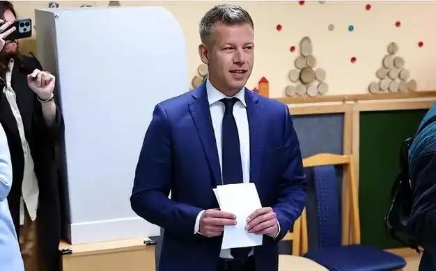 10天急转！俄罗斯对匈牙利从“不友好国家”到示好，务实外交藏着赤裸裸的利益逻辑