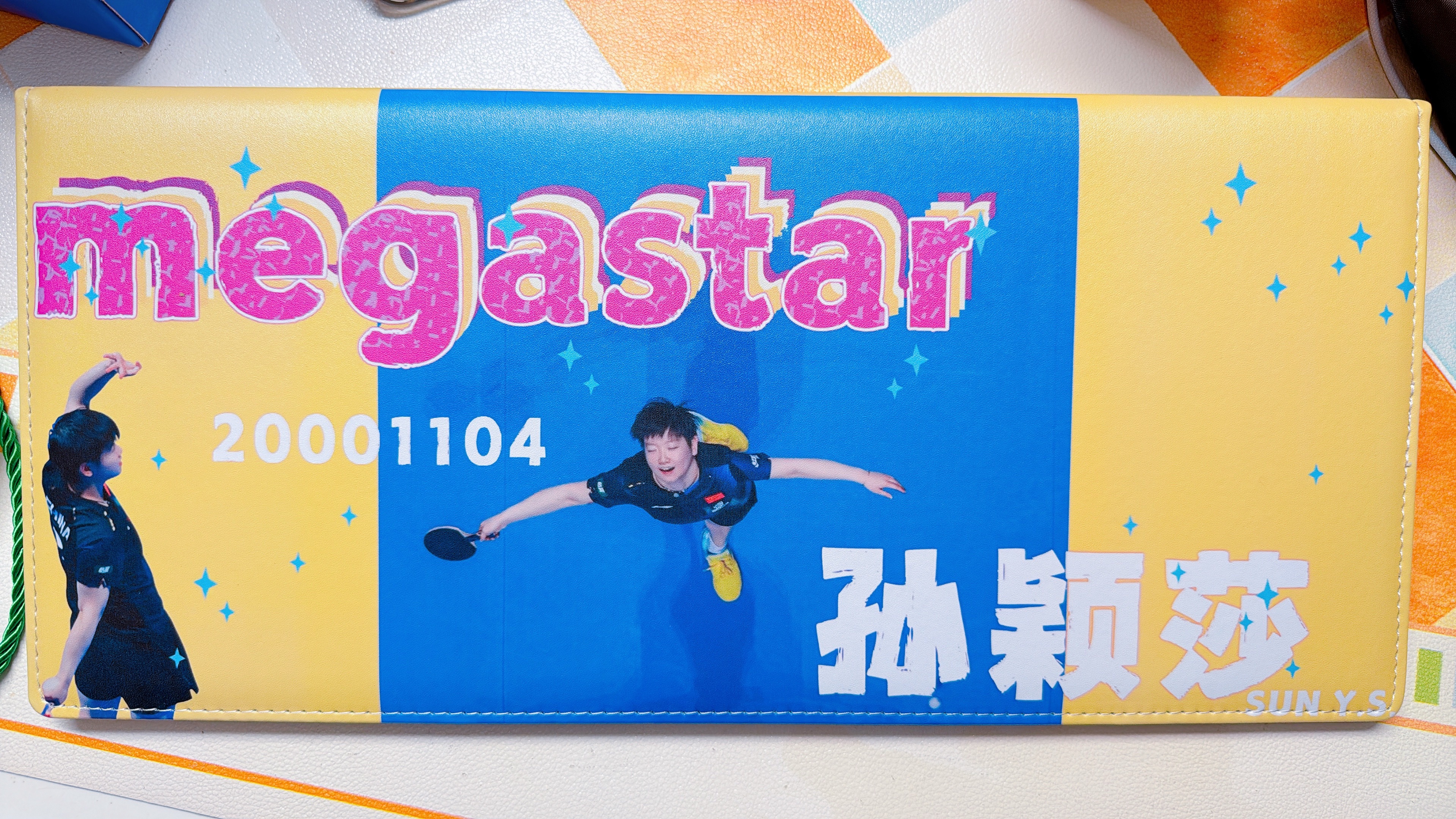 友友们怎么这么会做周边呢❤️❤️❤️我们megastar的手幅册孙颖莎