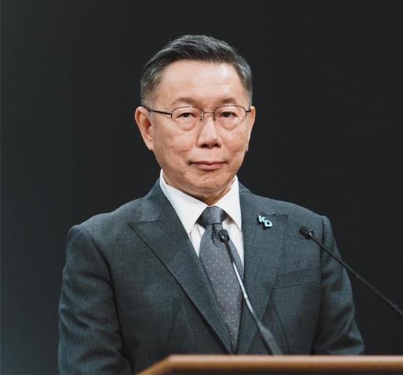 岛内“大选”第三场政见发表会今晚登场，民众党候选人柯文哲在发言时宣称，台湾有土地