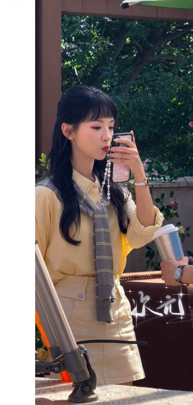 王云云 ☁️向全世界安利王云云 阳光是最好的滤镜