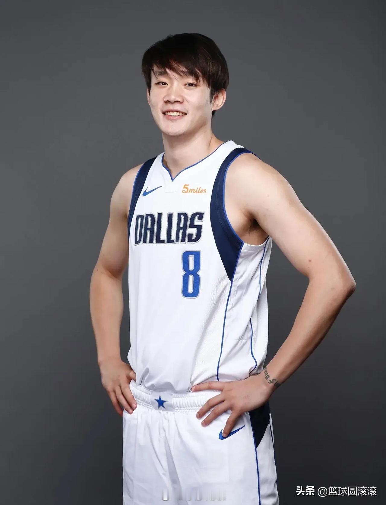 如果丁彦宇航没有受伤，那么我们的国家队是不是依然强大？
毕竟，这么多年中国男篮缺