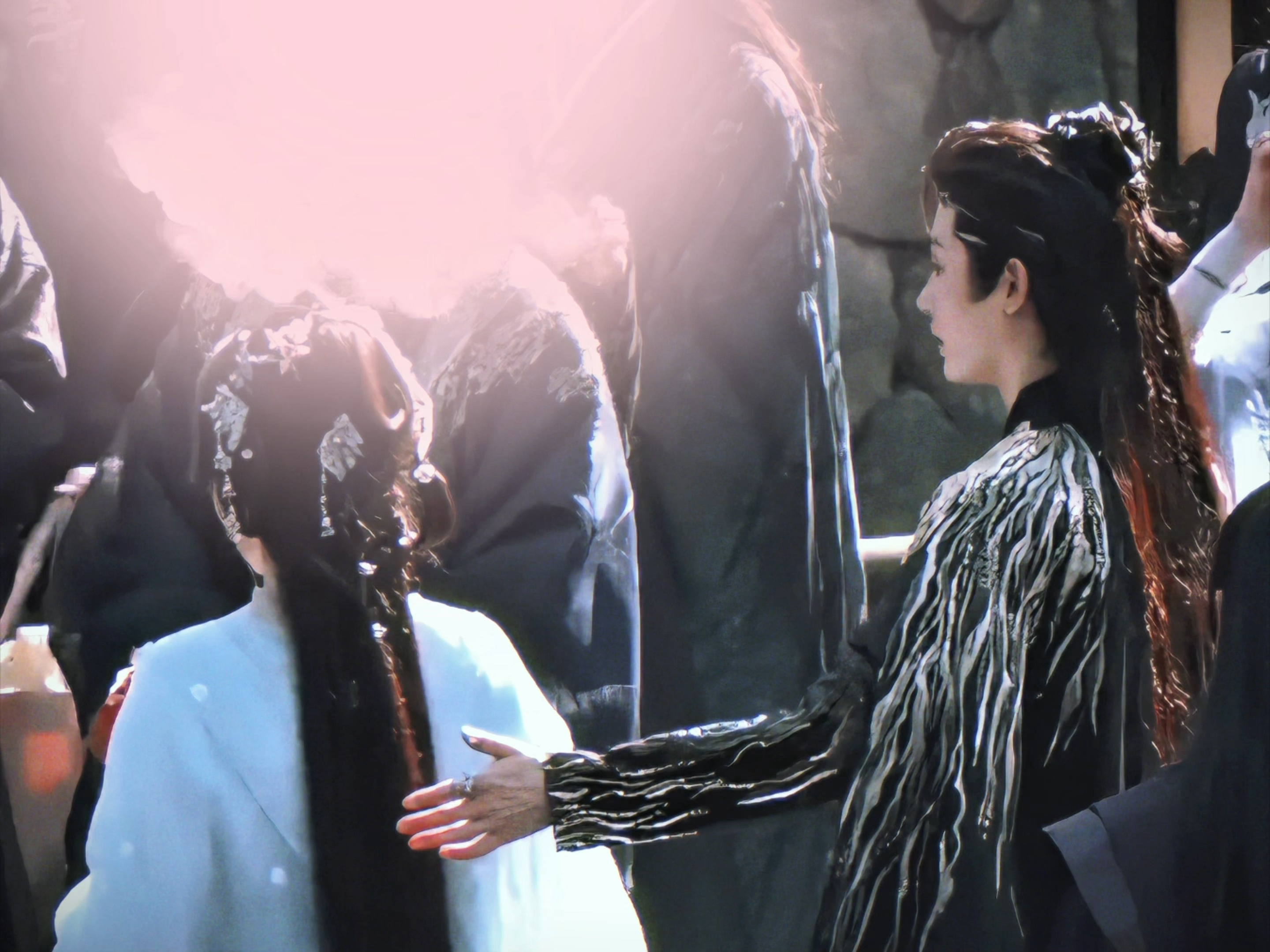 “当心”（护） ​​​