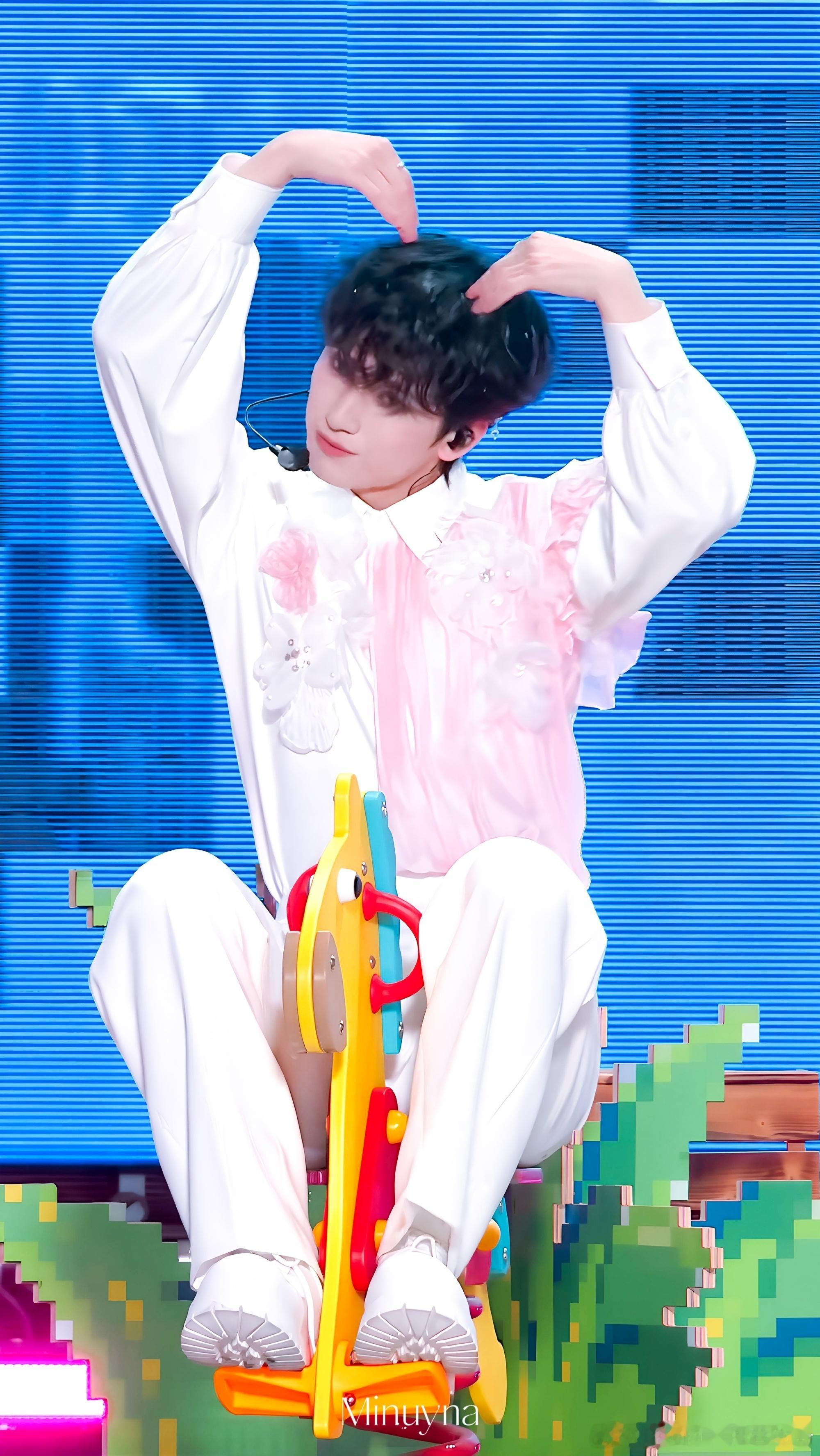 yhx你是让我心动不止的 天使宝宝浩翔