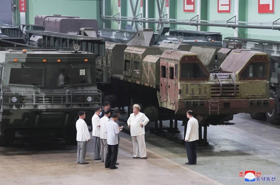 猛，真的是太猛了，这车、这枪、这弹都能自己生产了，看来说明书那是相当充足的。

