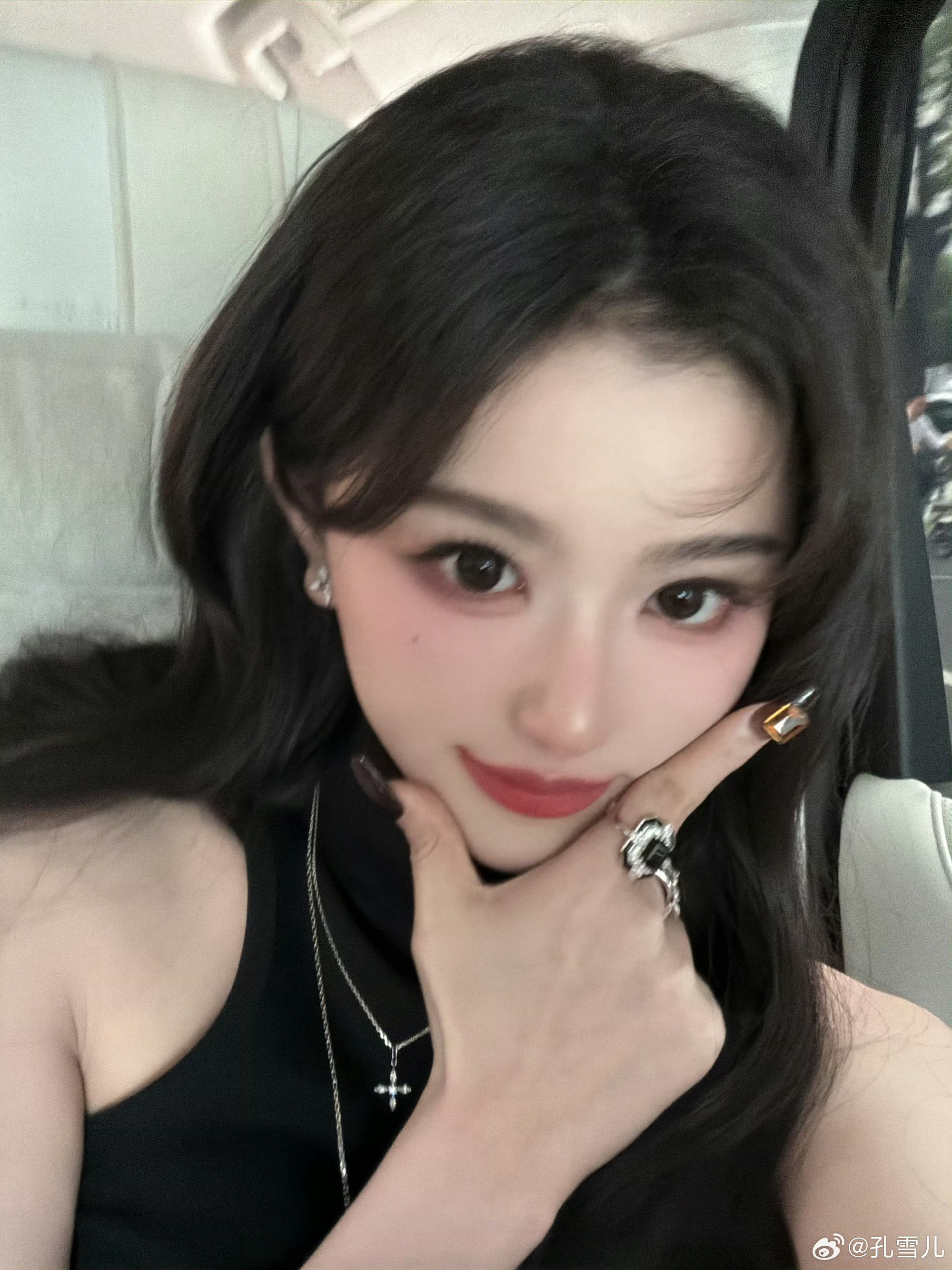 孔雪儿一个人努力好心酸 心疼我们雪儿