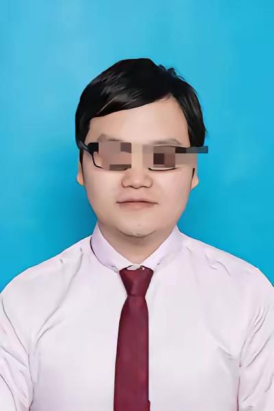 家人们，又有大瓜！
武汉大学的杨某这事儿真是越挖越惊人！先是硕士论文错误百出却能