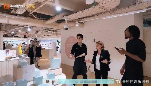 李佳琦会推荐国货品牌入驻老佛爷真的被李佳琦的事业心戳到了！逛国货柜台不只是看看，
