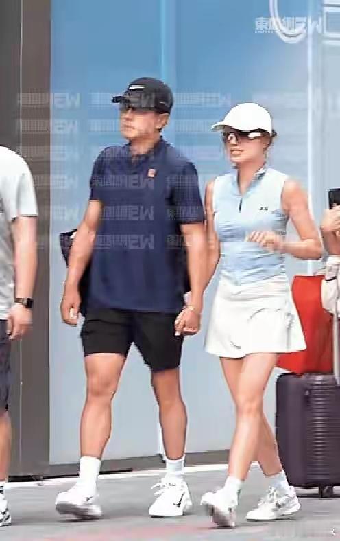 原来小糯米抚养权归刘恺威，爷奶照料，杨幂担心前夫再婚影响女儿 ​​​