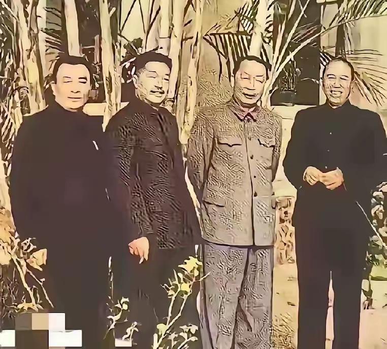 有谁认识这四位叫什么名字？