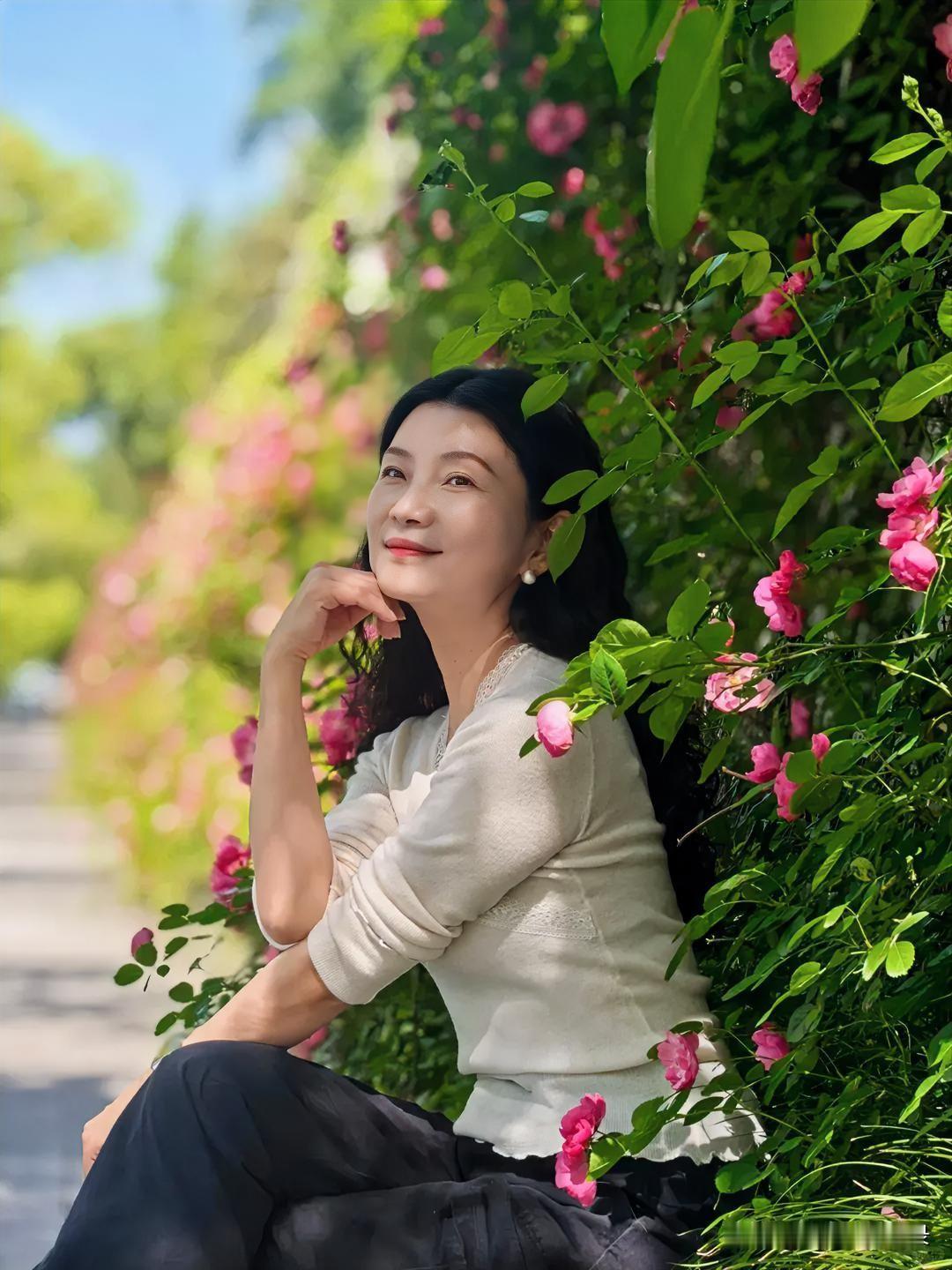 有人说，70后是最苦、最委屈、最没赶上好时候的一代。可我偏要说——我们不是被时代