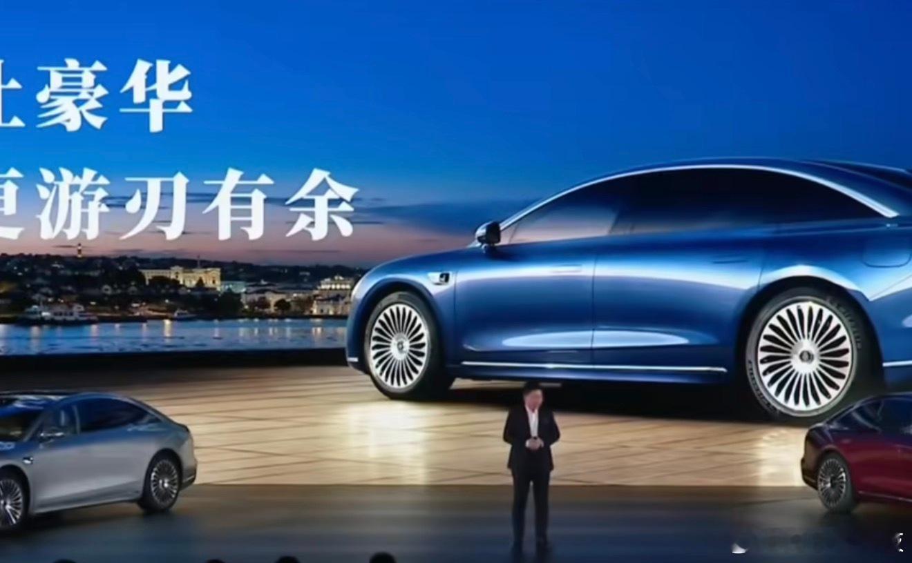 作为常年泡在车友圈的老司机，看完享界S9的发布会后，余总强调的「从从容容、游刃有