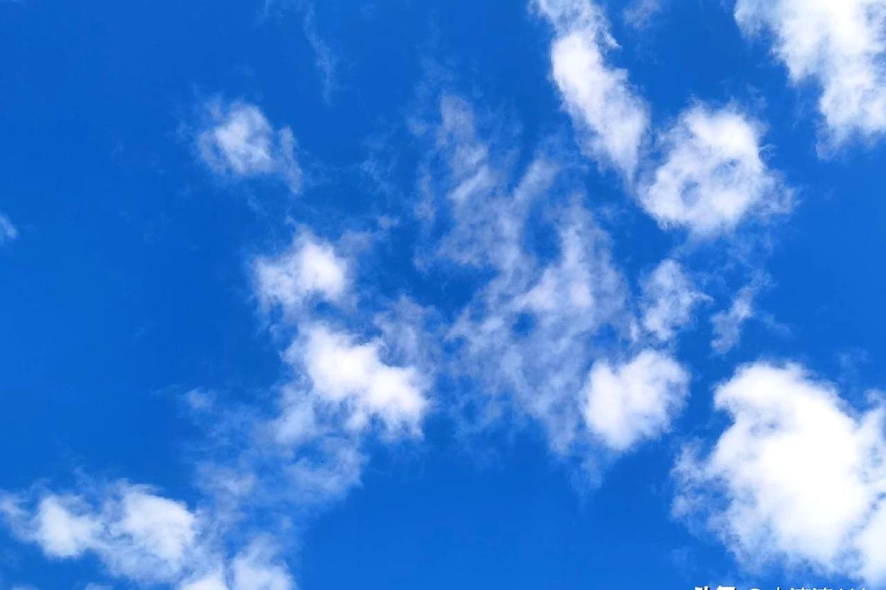 毕竟常德队实力略胜一筹
 

湘超第十一轮（11月22日）看点藏不住！永州队6胜