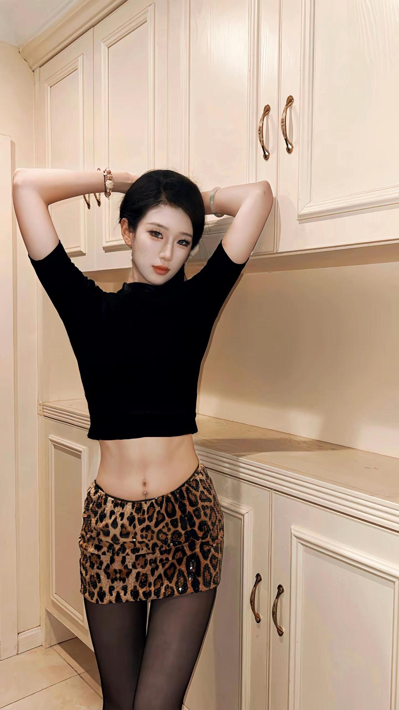 🖤。喝奶茶好吗 草莓跟虾能一块吃吗