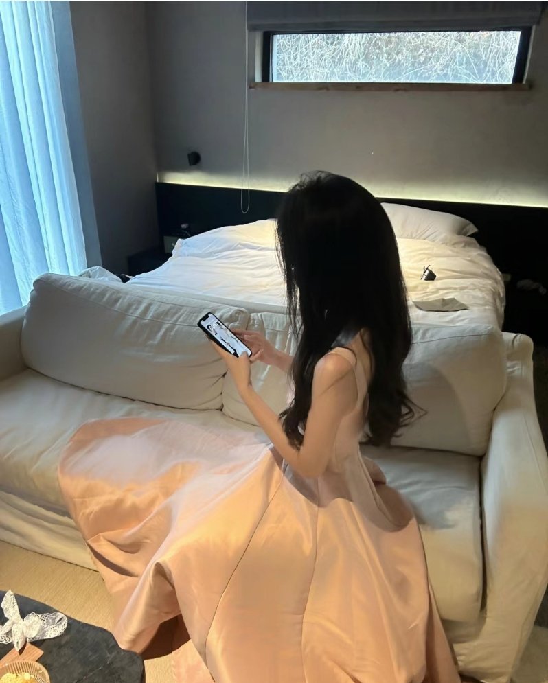 我年纪小 多吃亏 可我不会一直年纪小 也不会一直多吃亏 . ​​​